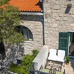 Villa Mediteran