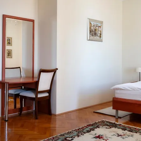 Villa Mediteran *