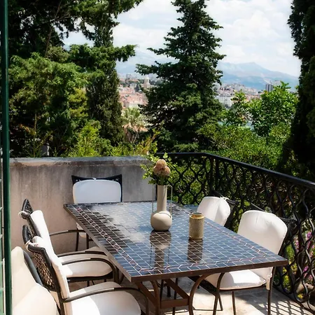 Villa Mediteran *